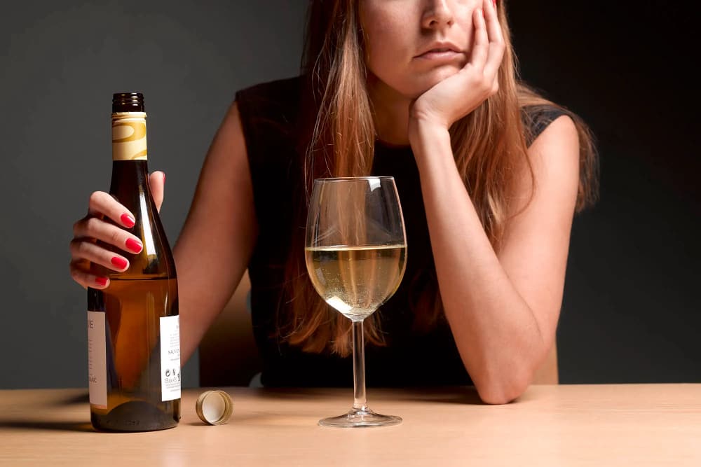 خطر مصرف الکل برای جوانان