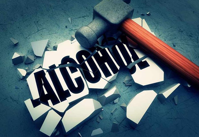 دانشمندان اعلام کردند خطر «الکلی‌شدن» افراد باهوش بیشتر است